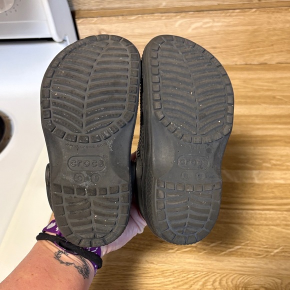 Toddler Crocs - Picture 2 of 4